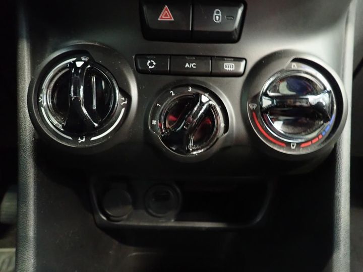 Photo 8 VIN: VF3CCBHW6JT066083 - PEUGEOT 208 5P 