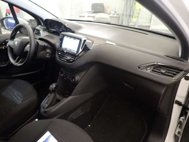 Photo 5 VIN: VF3CCBHW6JW016438 - PEUGEOT 208 5P AFFAIRE (2 SEATS) 