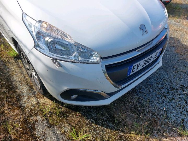 Photo 15 VIN: VF3CCBHW6JW029271 - PEUGEOT 208 AFFAIRE 