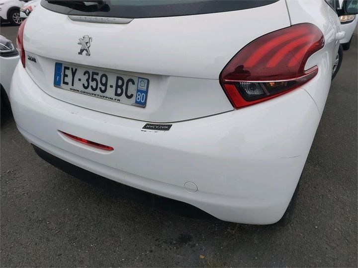 Photo 15 VIN: VF3CCBHW6JW047881 - PEUGEOT 208 AFFAIRE 