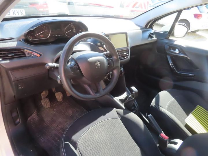 Photo 3 VIN: VF3CCBHW6JW073533 - PEUGEOT 208 