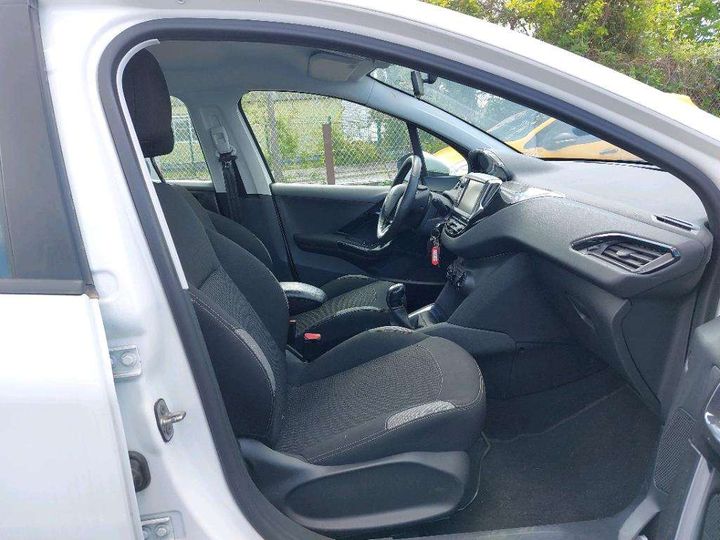 Photo 9 VIN: VF3CCBHY6FT244798 - PEUGEOT 208 