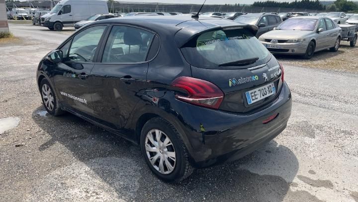 Photo 2 VIN: VF3CCBHY6GT186205 - PEUGEOT 208 HATCHBACK 