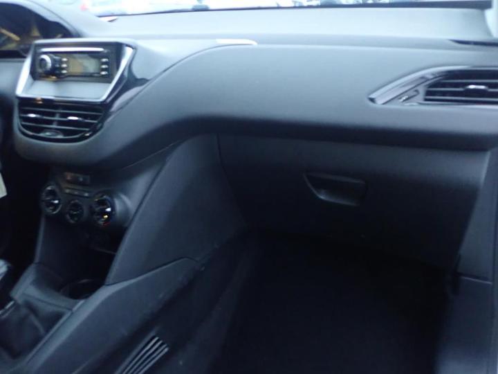 Photo 5 VIN: VF3CCBHY6HT030682 - PEUGEOT 208 5P AFFAIRE (2 SEATS) 