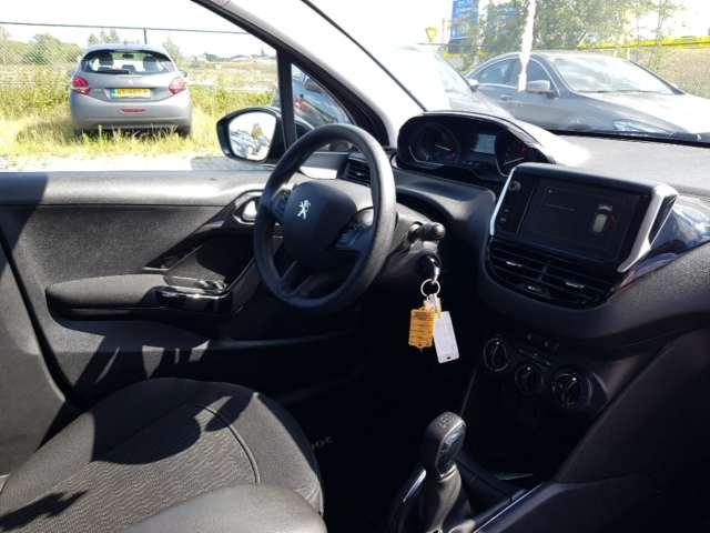 Photo 3 VIN: VF3CCBHY6HT077681 - PEUGEOT 208 