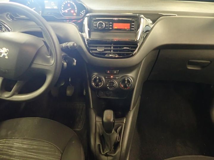 Photo 8 VIN: VF3CCBHY6HW118318 - PEUGEOT 208 5P AFFAIRE (2 SEATS) 