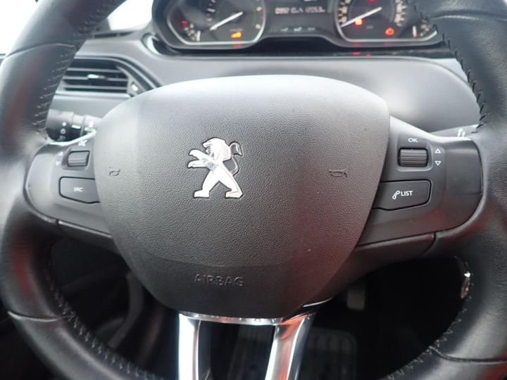 Photo 8 VIN: VF3CCBHY6HW136448 - PEUGEOT 208 5P 