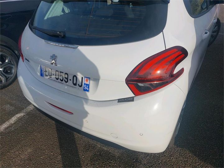 Photo 29 VIN: VF3CCBHY6HW146267 - PEUGEOT 208 