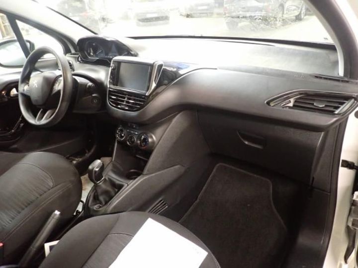 Photo 5 VIN: VF3CCBHY6HW171203 - PEUGEOT 208 5P AFFAIRE (2 SEATS) 