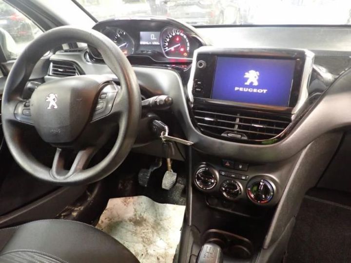 Photo 6 VIN: VF3CCBHY6HW171203 - PEUGEOT 208 5P AFFAIRE (2 SEATS) 