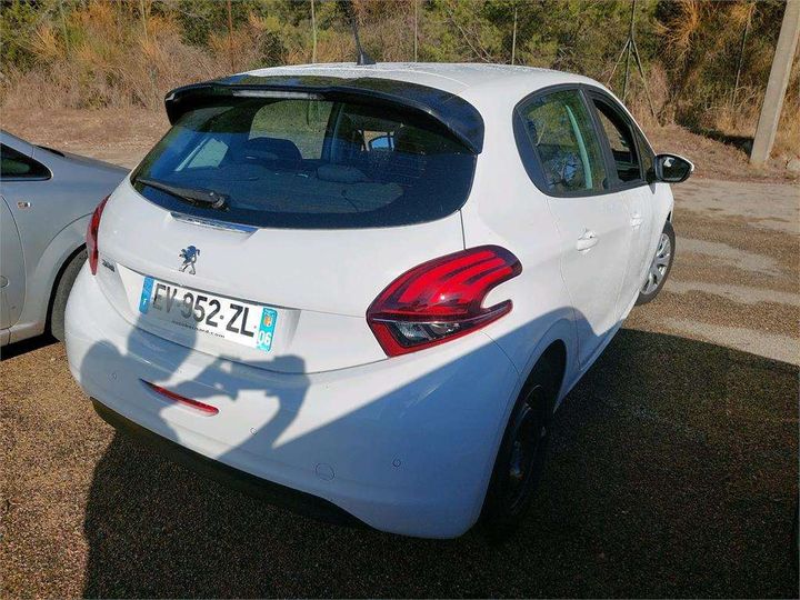 Photo 3 VIN: VF3CCBHY6JT020703 - PEUGEOT 208 