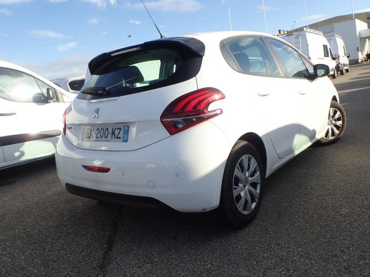 Photo 2 VIN: VF3CCBHY6JT033635 - PEUGEOT 208 5P 