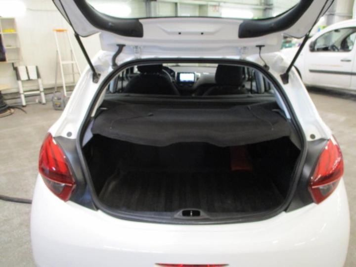 Photo 3 VIN: VF3CCBHY6JW028352 - PEUGEOT 208 5P AFFAIRE (2 SEATS) 