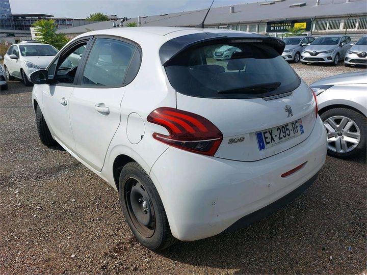 Photo 2 VIN: VF3CCBHY6JW058322 - PEUGEOT 208 