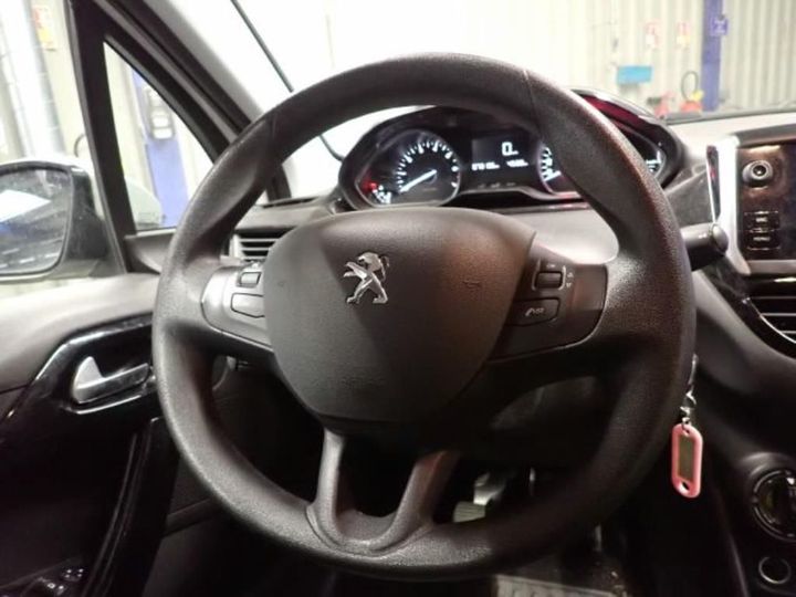 Photo 9 VIN: VF3CCHMMPJW157961 - PEUGEOT 208 