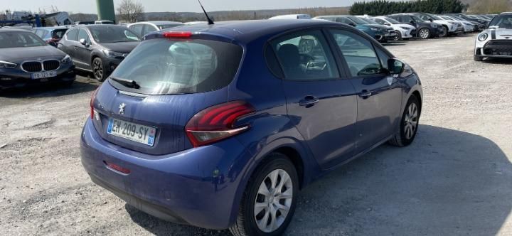 Photo 2 VIN: VF3CCHMP6HT029451 - PEUGEOT 208 HATCHBACK 