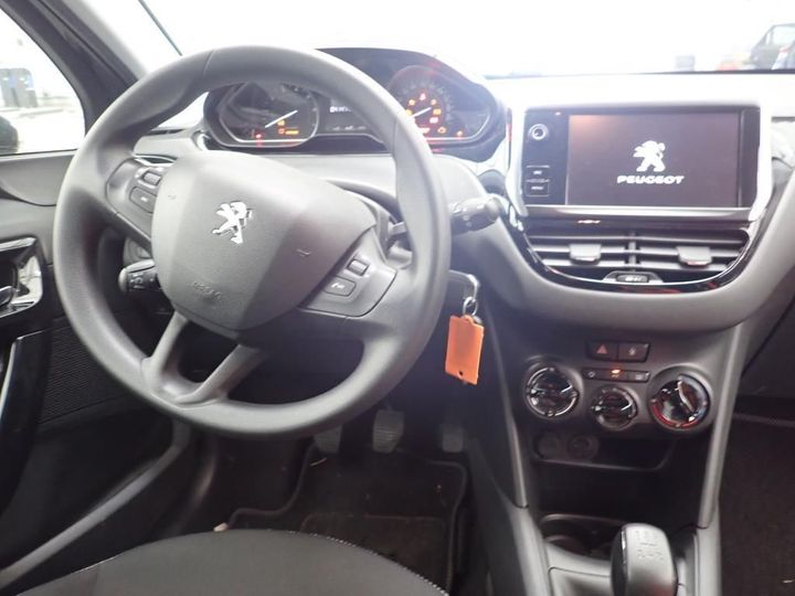 Photo 6 VIN: VF3CCHMP6HW067199 - PEUGEOT 208 5P 