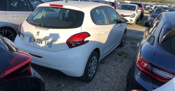 Photo 2 VIN: VF3CCHMP6HW113501 - PEUGEOT 208 HATCHBACK 