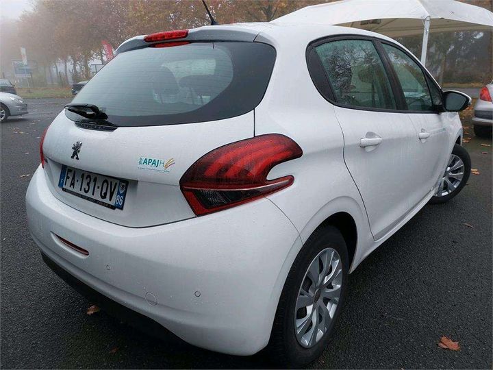 Photo 3 VIN: VF3CCHMRPJW098995 - PEUGEOT 208 