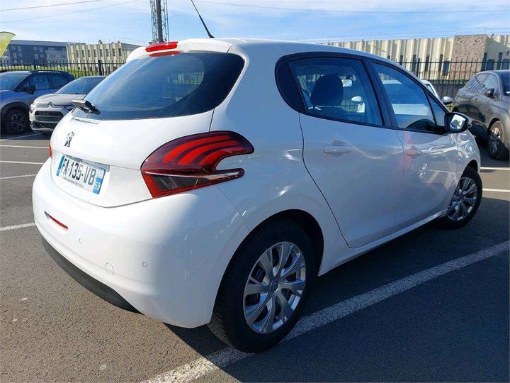 Photo 3 VIN: VF3CCHMRPJW109836 - PEUGEOT 208 