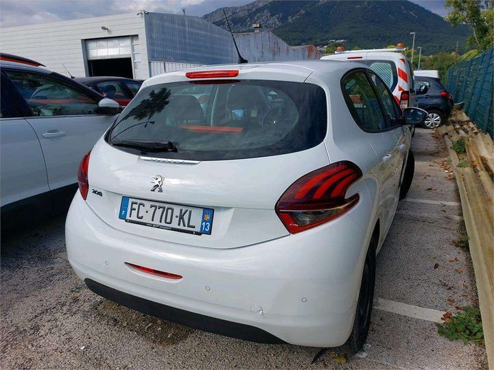 Photo 3 VIN: VF3CCHMRPJW140524 - PEUGEOT 208 