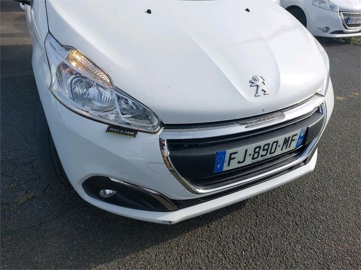 Photo 21 VIN: VF3CCHMRPKW093003 - PEUGEOT 208 AFFAIRE 