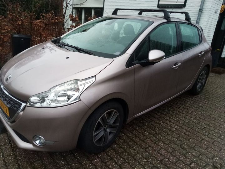 Photo 1 VIN: VF3CCHMZ0CT093212 - PEUGEOT 208 