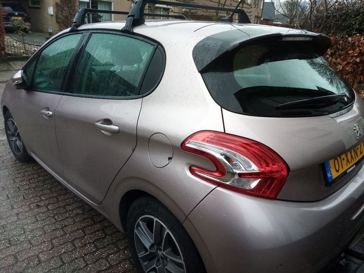 Photo 3 VIN: VF3CCHMZ0CT093212 - PEUGEOT 208 