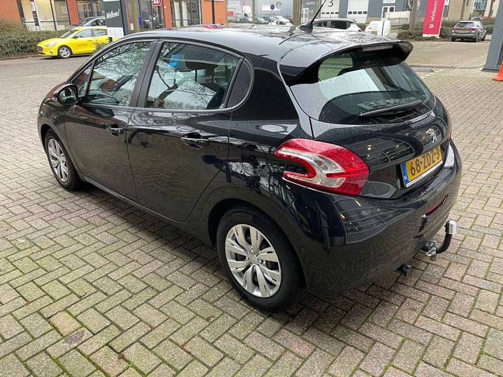 Photo 2 VIN: VF3CCHMZ0CT116823 - PEUGEOT 208 