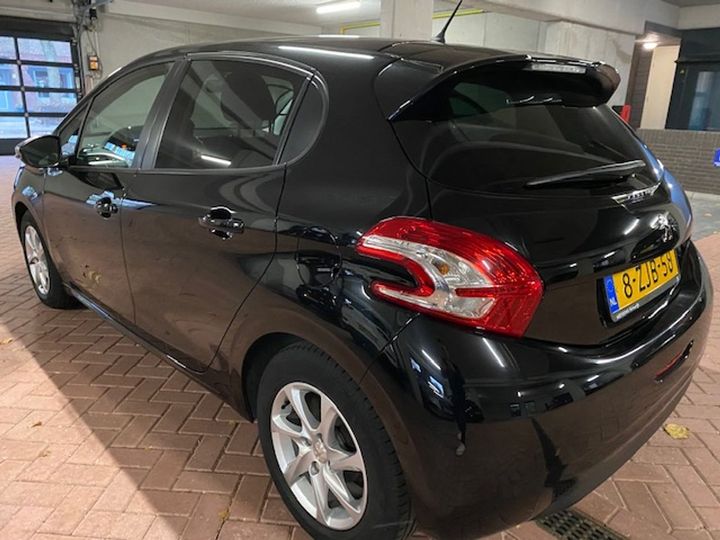 Photo 2 VIN: VF3CCHMZ6ET170159 - PEUGEOT 208 