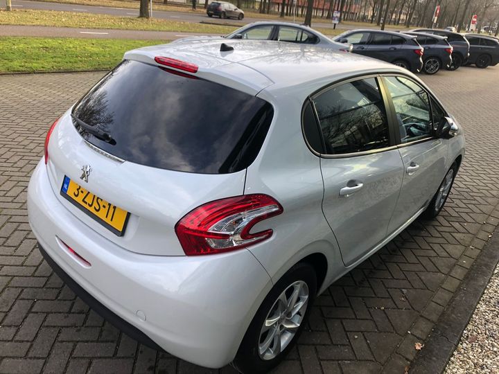 Photo 3 VIN: VF3CCHMZ6ET201844 - PEUGEOT 208 