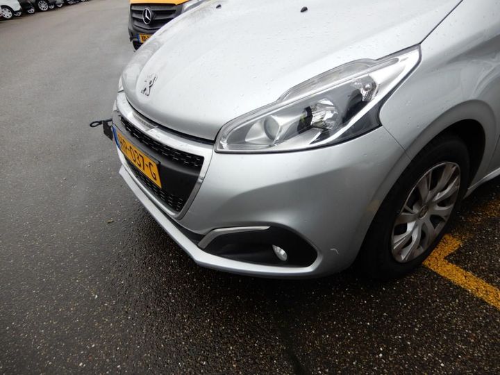 Photo 28 VIN: VF3CCHMZ6FT194846 - PEUGEOT 208 