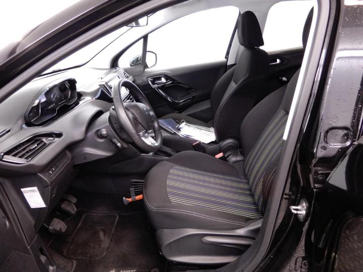 Photo 11 VIN: VF3CCHMZ6FT235811 - PEUGEOT 208 