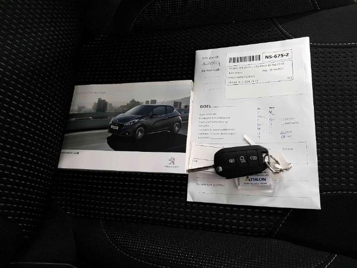 Photo 17 VIN: VF3CCHMZ6HT018021 - PEUGEOT 208 