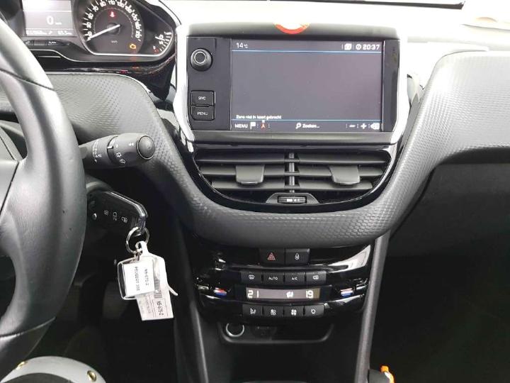 Photo 9 VIN: VF3CCHMZ6HT018021 - PEUGEOT 208 