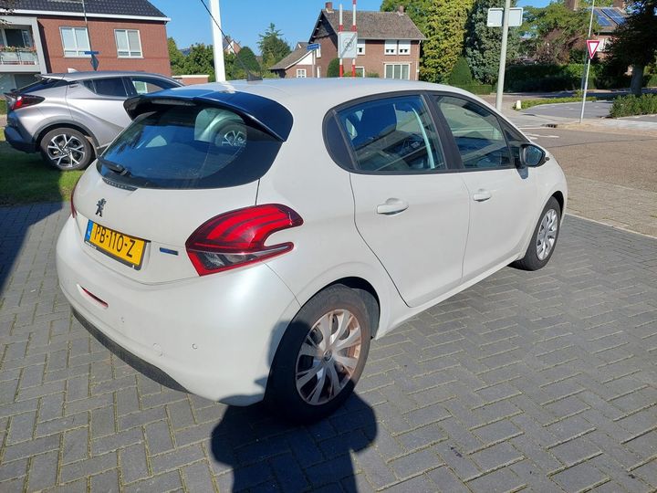 Photo 3 VIN: VF3CCHMZ6HT029383 - PEUGEOT 208 