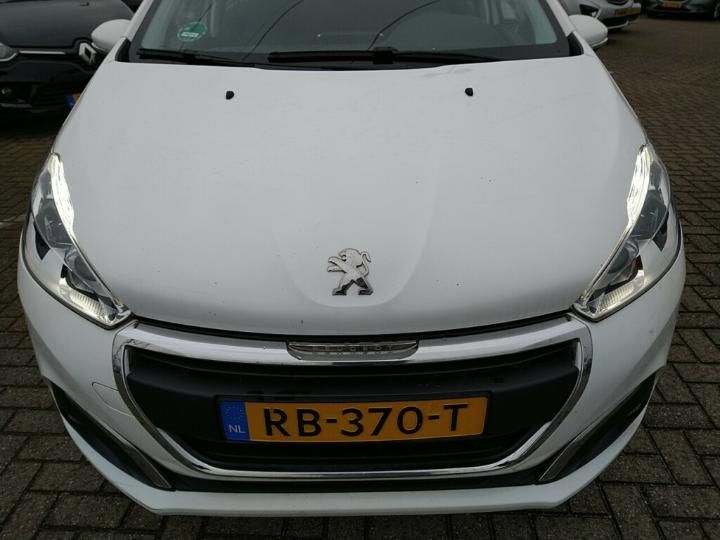 Photo 4 VIN: VF3CCHMZ6HT029760 - PEUGEOT 208 