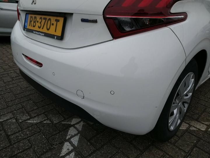 Photo 7 VIN: VF3CCHMZ6HT029760 - PEUGEOT 208 