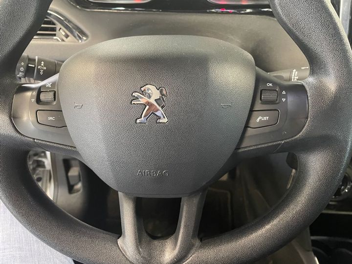 Photo 5 VIN: VF3CCHMZ6HT030435 - PEUGEOT 208 