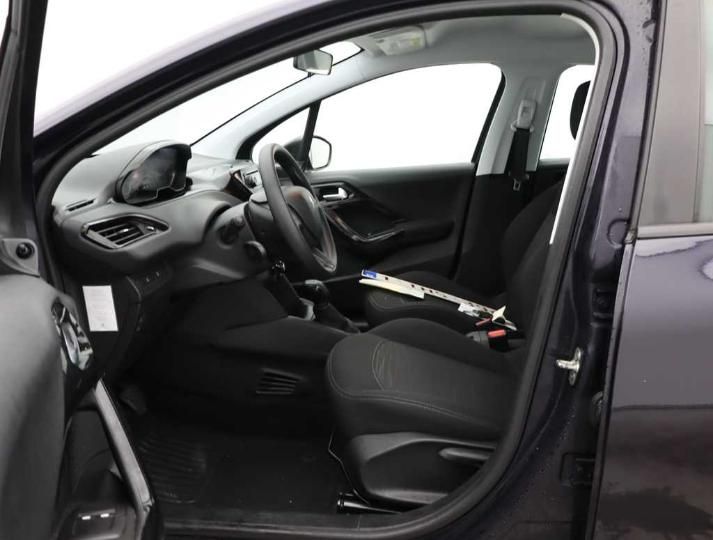 Photo 3 VIN: VF3CCHMZ6HT057895 - PEUGEOT 208 &#3911 