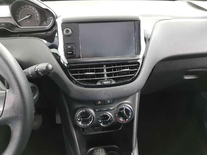 Photo 9 VIN: VF3CCHMZ6HT073556 - PEUGEOT 208 