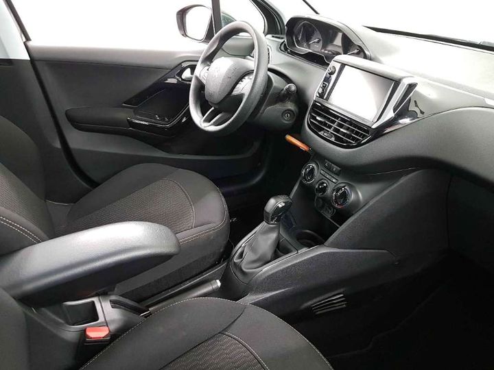 Photo 5 VIN: VF3CCHMZ6HT076091 - PEUGEOT 208 