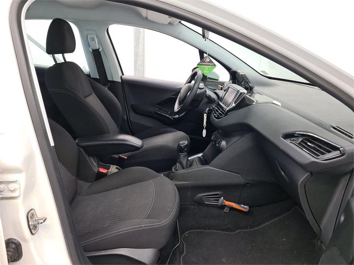 Photo 4 VIN: VF3CCHMZ6HT077850 - PEUGEOT 208 