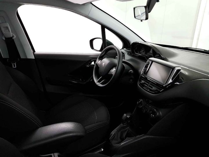 Photo 5 VIN: VF3CCHMZ6HW042737 - PEUGEOT 208 