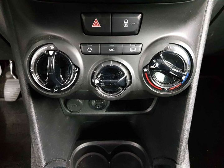 Photo 9 VIN: VF3CCHMZ6HW042737 - PEUGEOT 208 