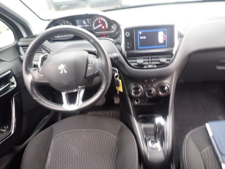 Photo 6 VIN: VF3CCHMZ6HW077537 - PEUGEOT 208 