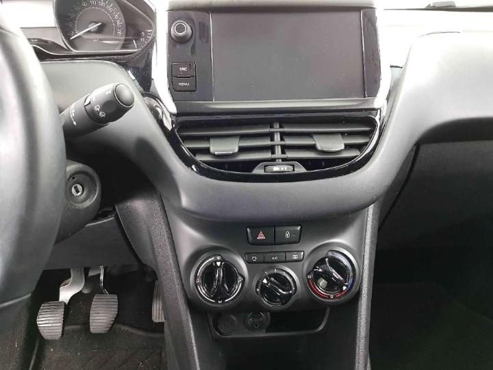 Photo 9 VIN: VF3CCHMZ6HW095513 - PEUGEOT 208 