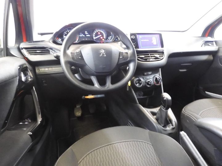 Photo 2 VIN: VF3CCHMZ6HW104612 - PEUGEOT 208 