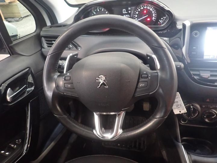 Photo 11 VIN: VF3CCHMZ6HW190390 - PEUGEOT 208 