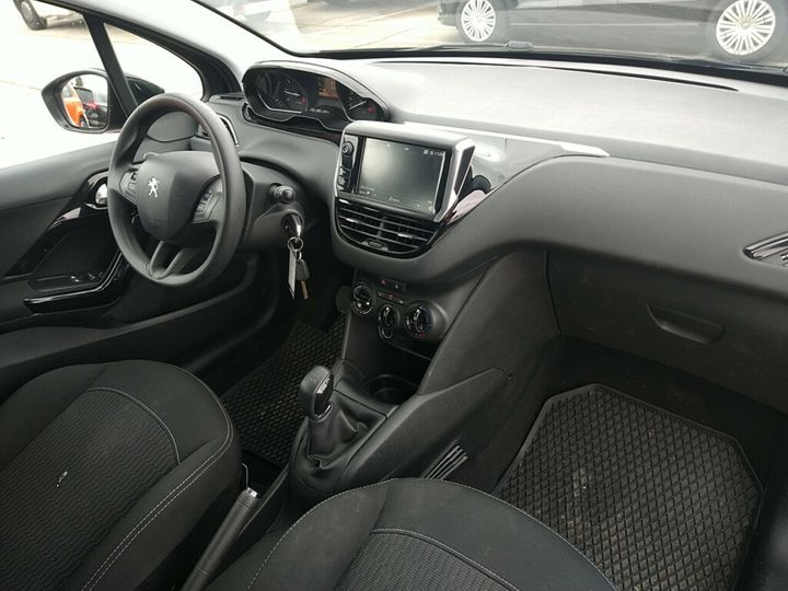 Photo 3 VIN: VF3CCHMZ6JT004690 - PEUGEOT 208 